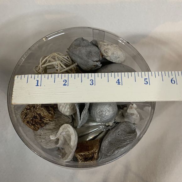 Scented Potpourri Seasonal Collection Holiday Amber Frasier Cinnamon Apple Decor - Picture 4 of 16